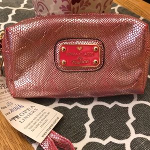 NWT Wristlet/makeup bag